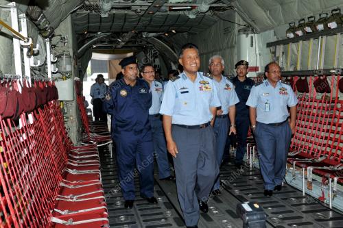 RODZALI DAUD