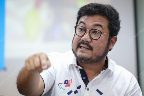 DATUK SERI MEGAT D SHAHRIMAN ZAHARUDIN