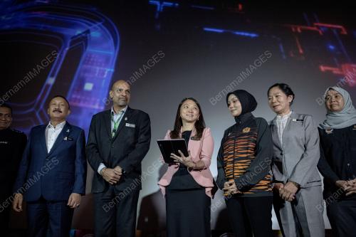 HANNAH YEOH