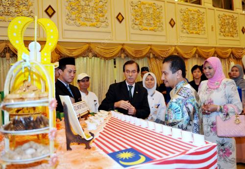 TUANKU MIZAN ZAINAL ABIDIN
