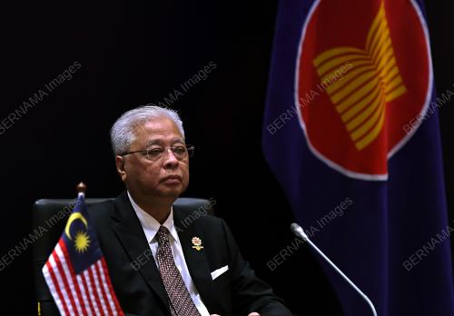 DATUK SERI ISMAIL SABRI YAAKOB