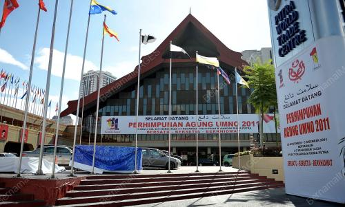 PERSIAPAN PERHIMPUNAN AGUNG UMNO 2011