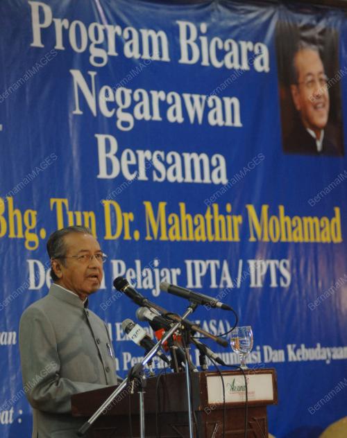 TUN MAHATHIR MOHAMAD