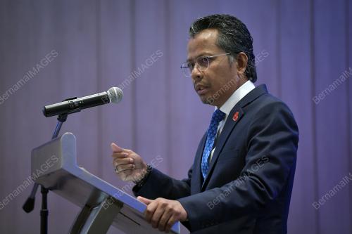 PROF. IR. TS. DR. R. BADLISHAH AHMAD