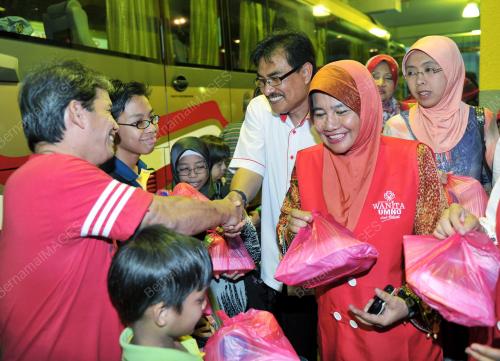 SKUAD SAYANG WANITA UMNO