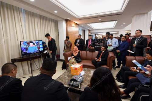 KL30_27102017_BAJET_BN201707159758