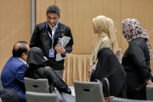 DATUK NAZMI OTHMAN