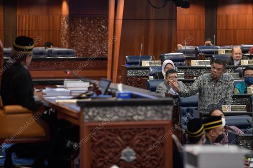 DATUK SERI SAIFUDDIN NASUTION ISMAIL