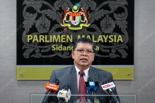 TAN SRI JOHARI ABDUL