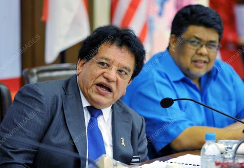 KL30_28112013_UMNO