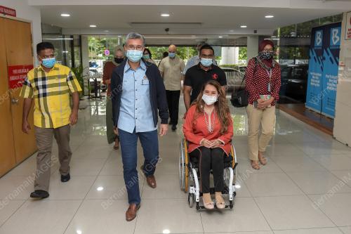 TENGKU DATUK SERI ZAFRUL TENGKU ABDUL AZIZ