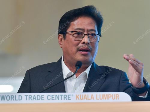 TAN SRI AZAM BAKI