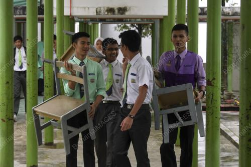 KL30_29122017_SEKOLAH