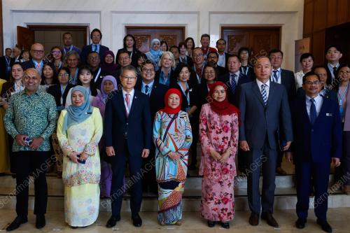 DATUK SERI NANCY SHUKRI