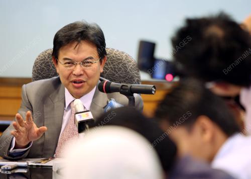 MOHD NADZMI MOHD SALLEH