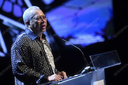 TAN SRI ANNUAR MUSA