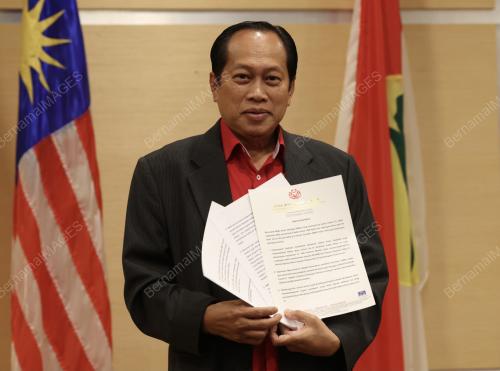 DATUK SERI AHMAD MASLAN