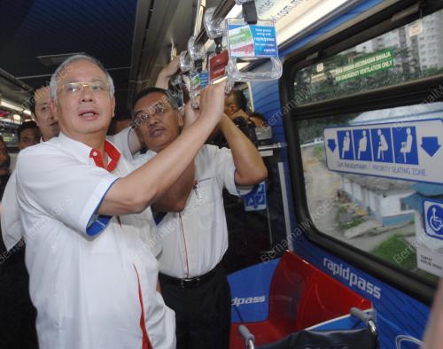 MOHD NAJIB TUN ABDUL RAZAK