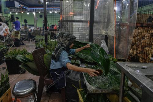 LEMANG DAUN LEREK
