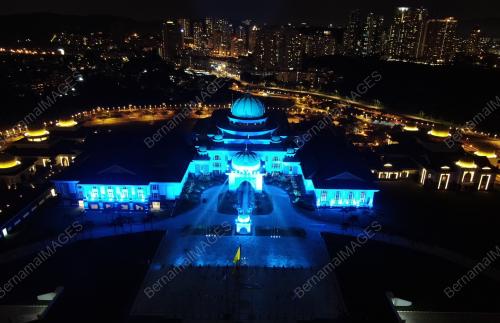 KEMPEN CAHAYA BIRU