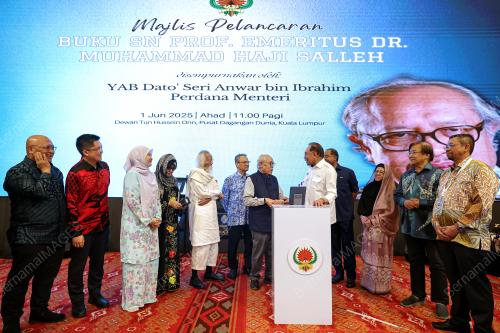 DATUK SERI ANWAR IBRAHIM