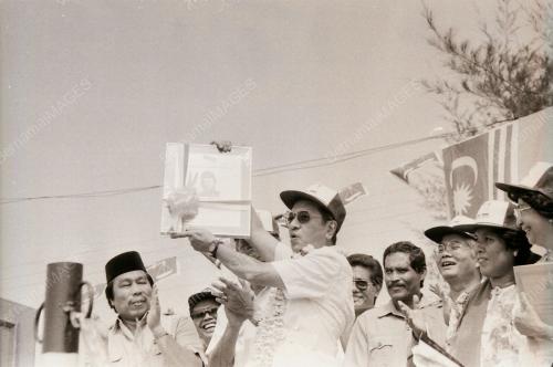 DATUK SERI DR MAHATHIR MOHAMAD