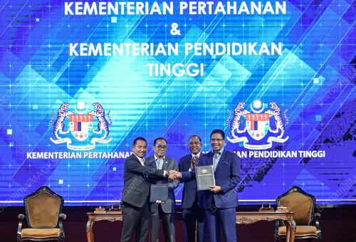 DATUK SERI MOHAMED KHALED NORDIN
