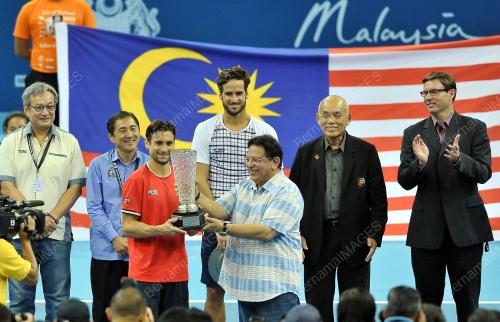 KL31_04102015_TENIS