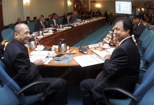 NAZRI ABD AZIZ
