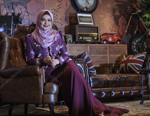 KL31_05052017_ALBUM_SITI