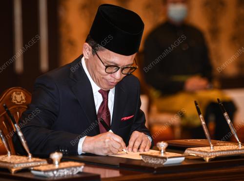 DATUK SERI TI LIAN KER
