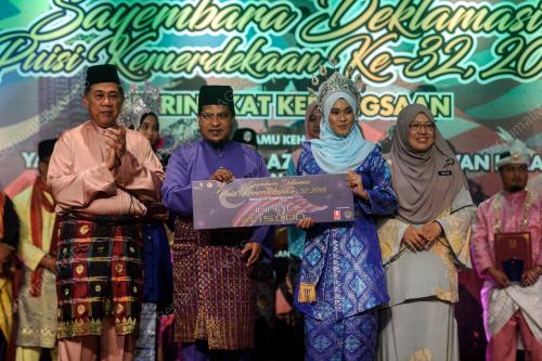 KL31_05102018_PUISI_BN201810049905