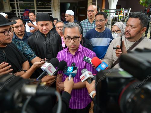 FAHMI FADZIL