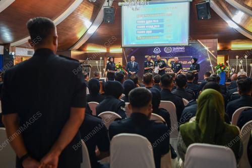 TAN SRI RAZARUDIN HUSAIN