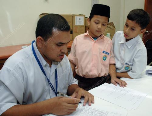 KERACUNAN MAKANAN