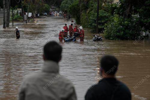 BANJIR KILAT SEKITAR LEMBAH KLANG