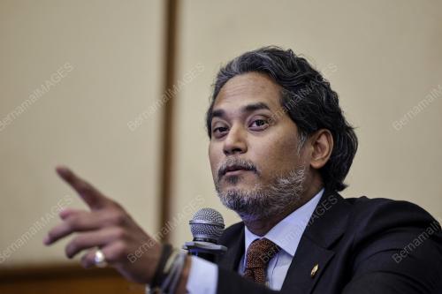 KHAIRY JAMALUDDIN