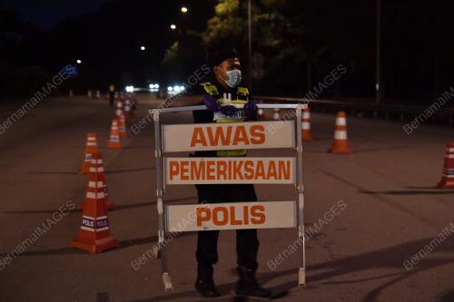 SEKATAN JALAN RAYA