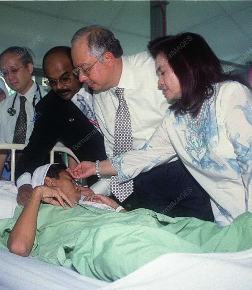 NAJIB TUN RAZAK