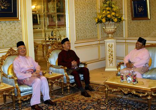 TUANKU SYED SIRAJUDDIN SYED PUTRA JAMALULLAIL
