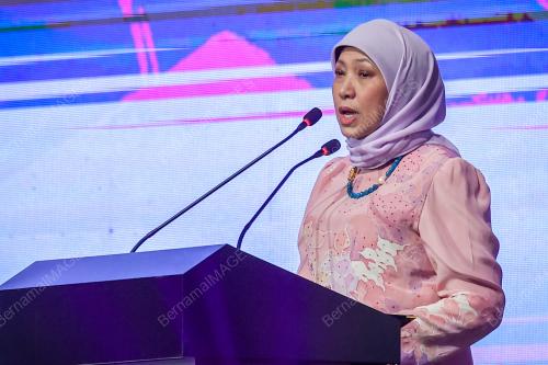 DATUK SERI NANCY SHUKRI