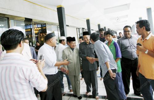 TUN DR MAHATHIR MOHAMAD