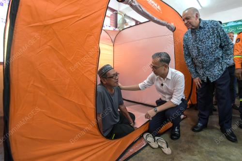 DATUK FAHMI FADZIL