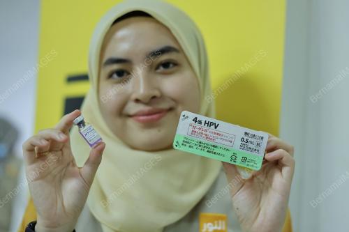 VAKSIN VIRUS PAPILOMA MANUSIA