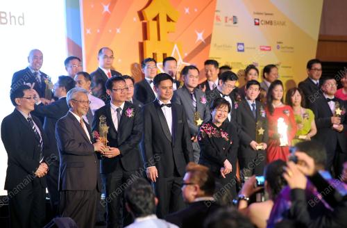 KL31_08102013_AWARDS