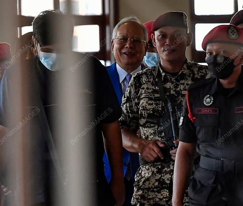 DATUK SERI NAJIB TUN RAZAK
