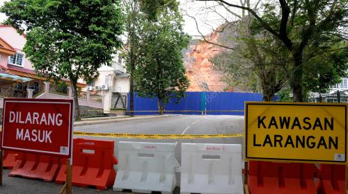 KL31_10012013_RUNTUH