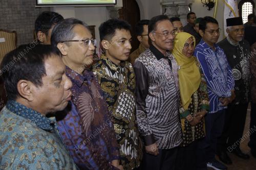 DATUK SERI ANWAR IBRAHIM