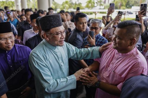 DATUK SERI ANWAR IBRAHIM
