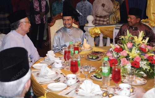 TUANKU MIZAN ZAINAL ABIDIN